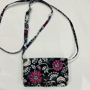 Vera Bradley Crossbody, Wrislet Purse RFID